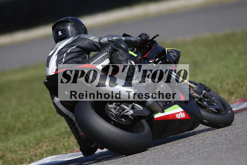 /Archiv-2023/69 08.09.2023 Speer Racing ADR/Gruppe gelb/backside